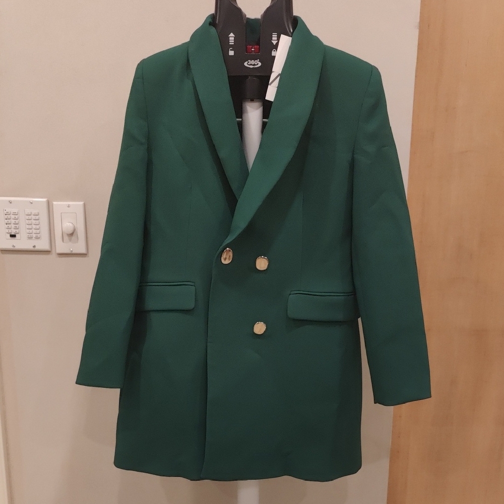 Zara Green Gold-Toned Blazer with Structured Tailoring